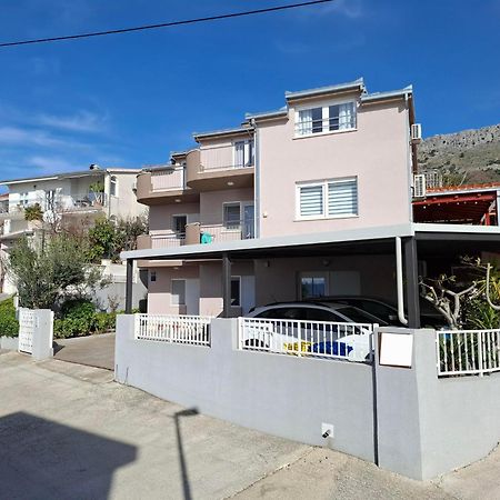 Apartment Ante Dugi Rat Εξωτερικό φωτογραφία