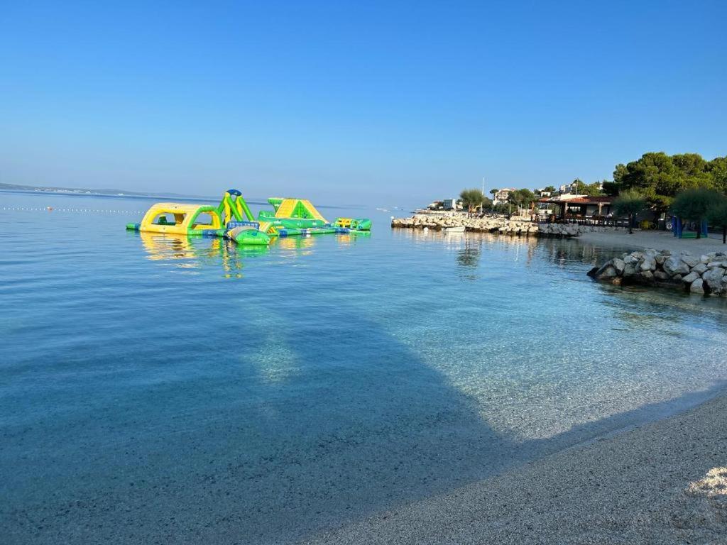 Apartment Ante Dugi Rat Εξωτερικό φωτογραφία