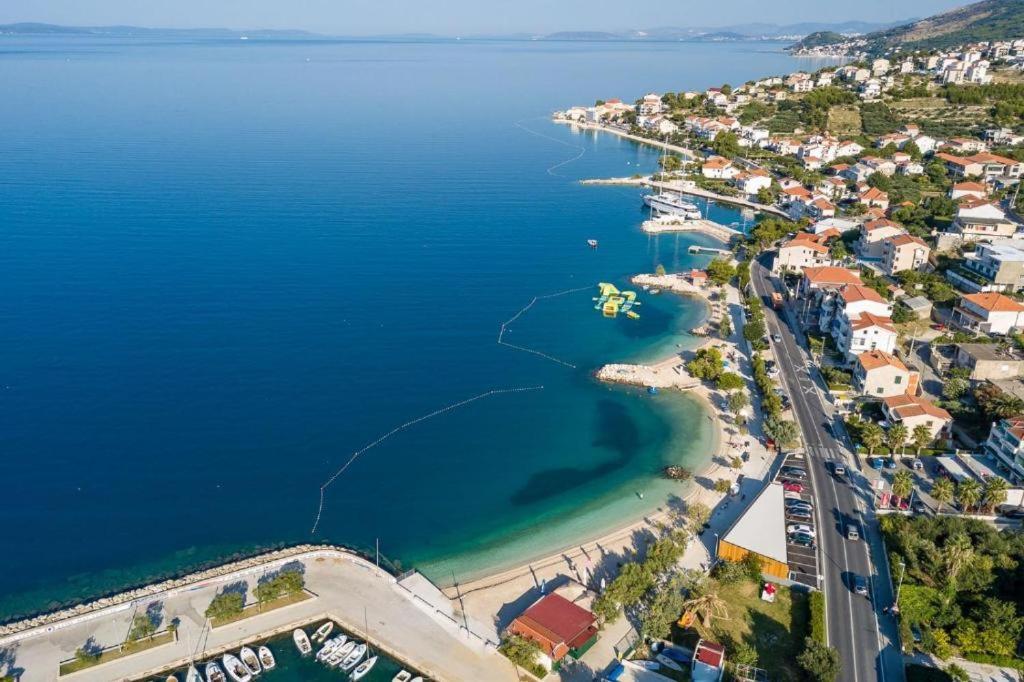 Apartment Ante Dugi Rat Εξωτερικό φωτογραφία