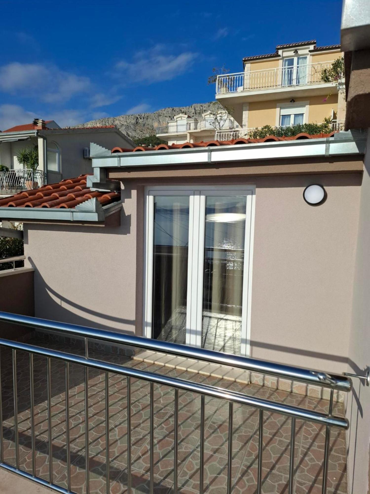 Apartment Ante Dugi Rat Εξωτερικό φωτογραφία